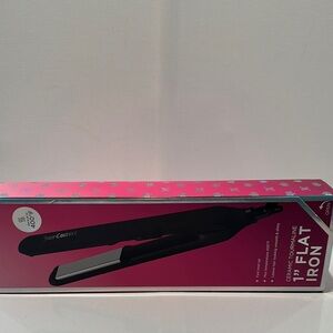 Juicy Couture 1” Ceramic Tourmaline Plate Flat Iron that heats up to 400 degrees